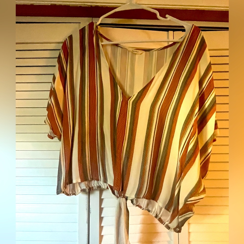 XL summer top, white burnt orange, olive green stripes kohls
